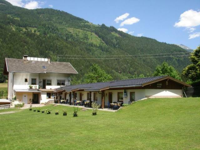 Ferienwohnung Fam. Bidner Flattach Esterno foto